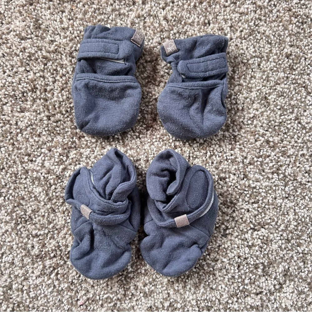 Goumikids Bamboo Blue Mittens & Booties (Size 3-6M)